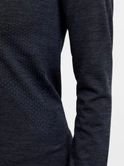 Craft Women's Core Dry Active Comfort LS Top -Sports Products Sale Store 1911168 999000 COREDryActiveComfortLSW Closeup3