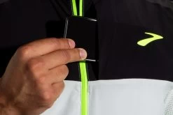 Brooks Men's Carbonite Vest - Icy Grey/Black/Nightlife (211358030) 14 Brooks Men's Carbonite Vest - Icy Grey/Black/Nightlife (211358030) -Sports Products Sale Store 211358 030 D2 Carbonite Vest