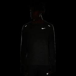 Nike Men's Sphere Long Sleeve (CU6083) -Sports Products Sale Store CU6083 068 PHSFM200 JPG HEI 875 WID 875