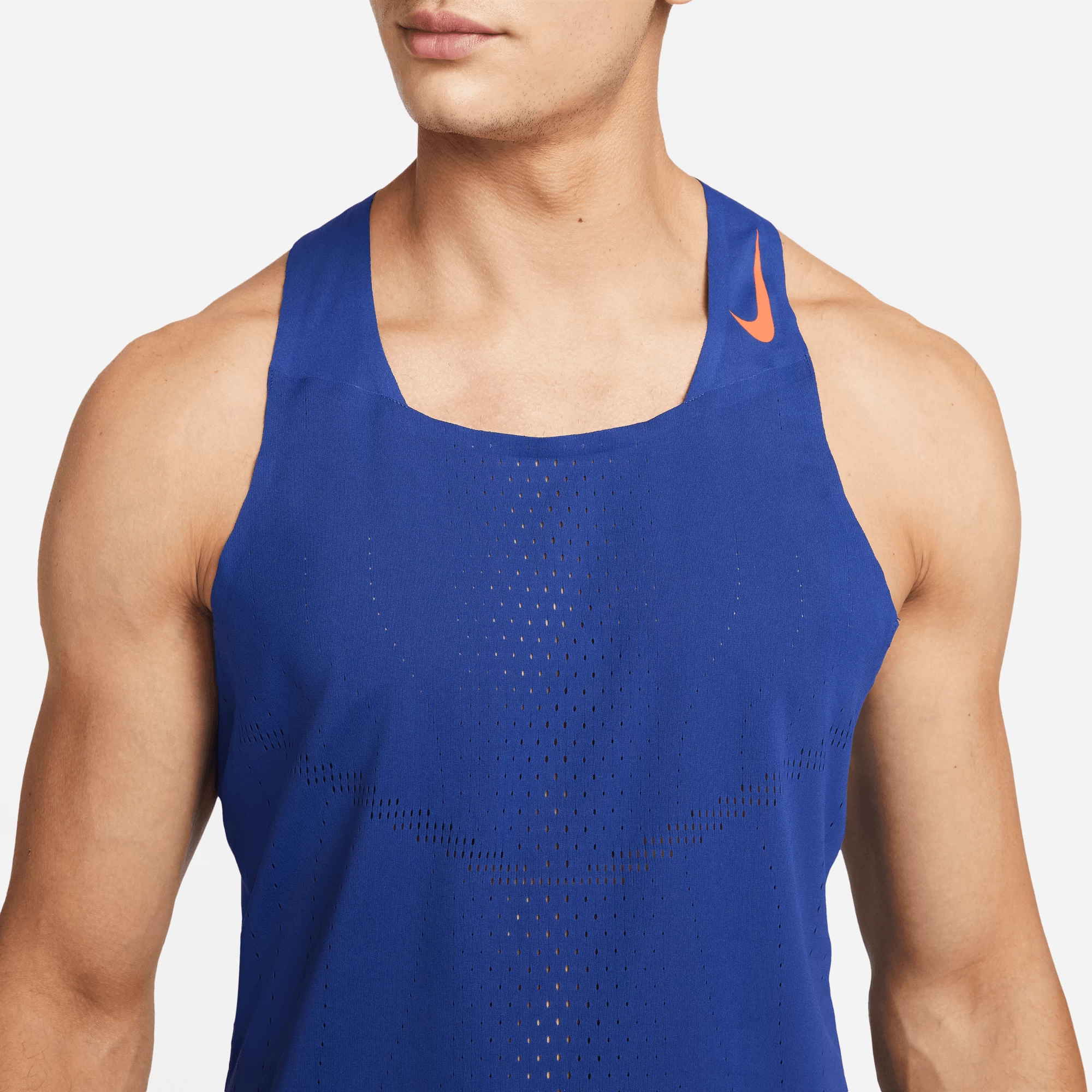 Nike Men's Aeroswift Singlet 4 Nike Men's Aeroswift Singlet - Image 2