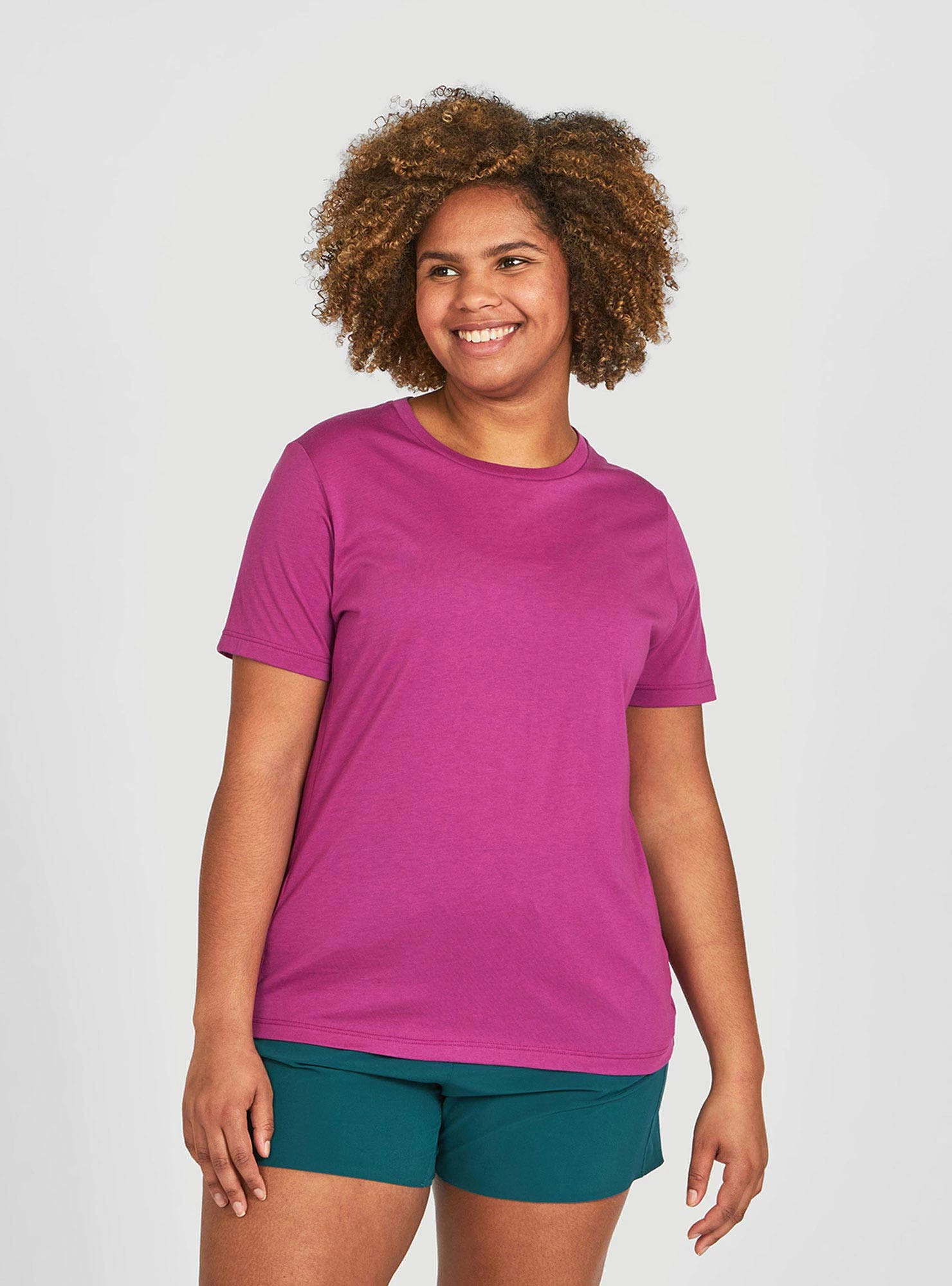Janji Women's Runterra Bio Tee - Orchid (WT06A-S22-ORC) 3 Janji Women's Runterra Bio Tee - Orchid (WT06A-S22-ORC)