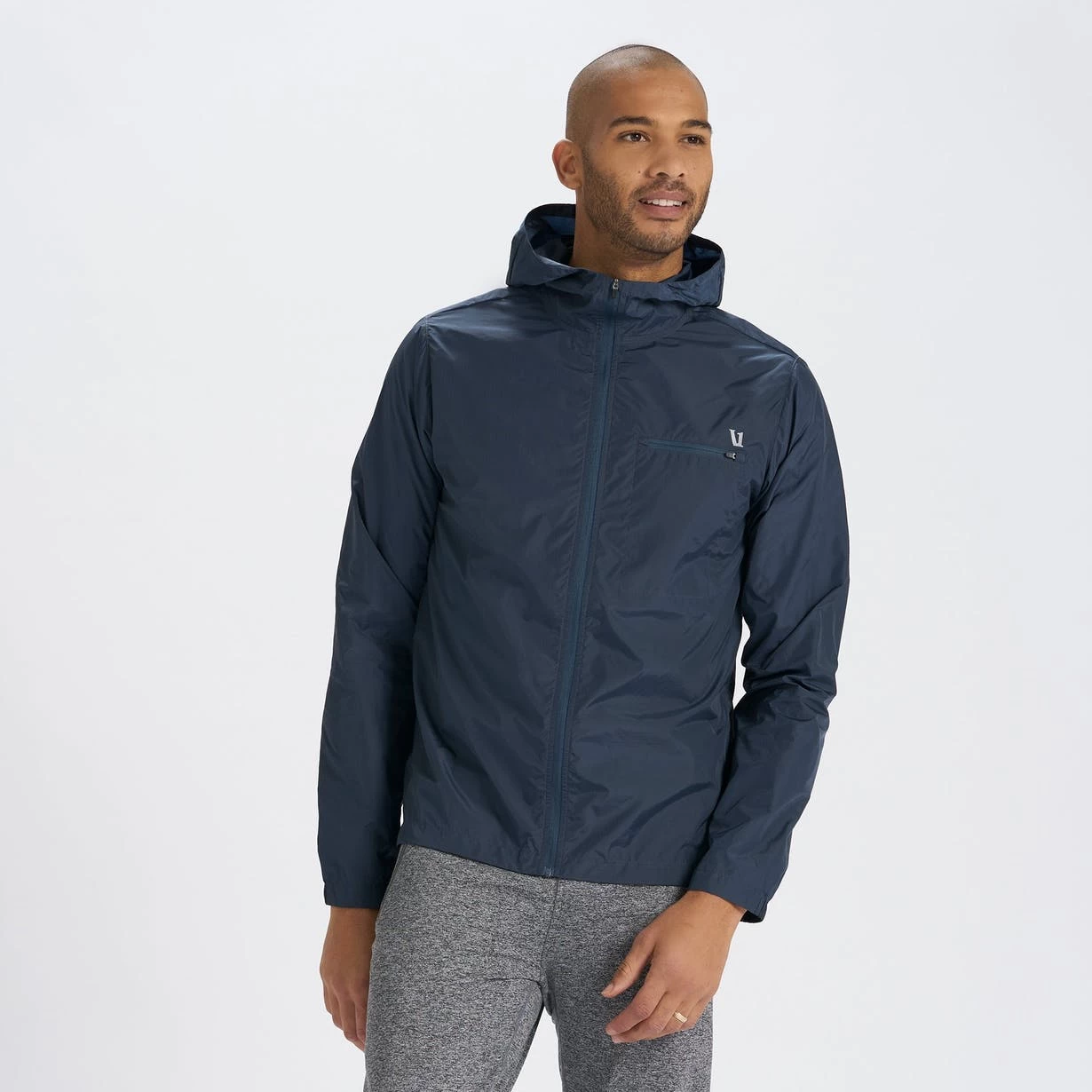 Vuori Men's Daybreak Windbreaker - Indigo (V523IND) 3 Vuori Men's Daybreak Windbreaker - Indigo (V523IND)