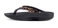 Oofos Women's OOlala Limited Sandal - Black/Leopard (1403) -Sports Products Sale Store ezgif.com gif maker 2022 09 26T095924.039