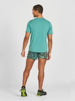 Janji Men's Runterra Bio Tee -Sports Products Sale Store ezgif.com gif maker 17 0b7ad0f4 db4a 4333 b25a a9720b358cf2