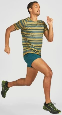 Janji Men's Helio Tech Tee -(MT15A-S22-GST) 8 Janji Men's Helio Tech Tee -(MT15A-S22-GST) -Sports Products Sale Store ezgif.com gif maker 32 3134b8d3 9778 4ee0 ba65 9d0076d5a009