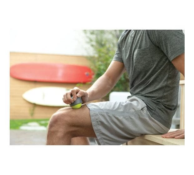 TriggerPoint Handheld Massage Ball - Green/Grey (04446) 4 TriggerPoint Handheld Massage Ball - Green/Grey (04446) - Image 2